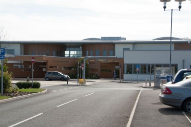 Spalding Hospital Clinic (exterior)